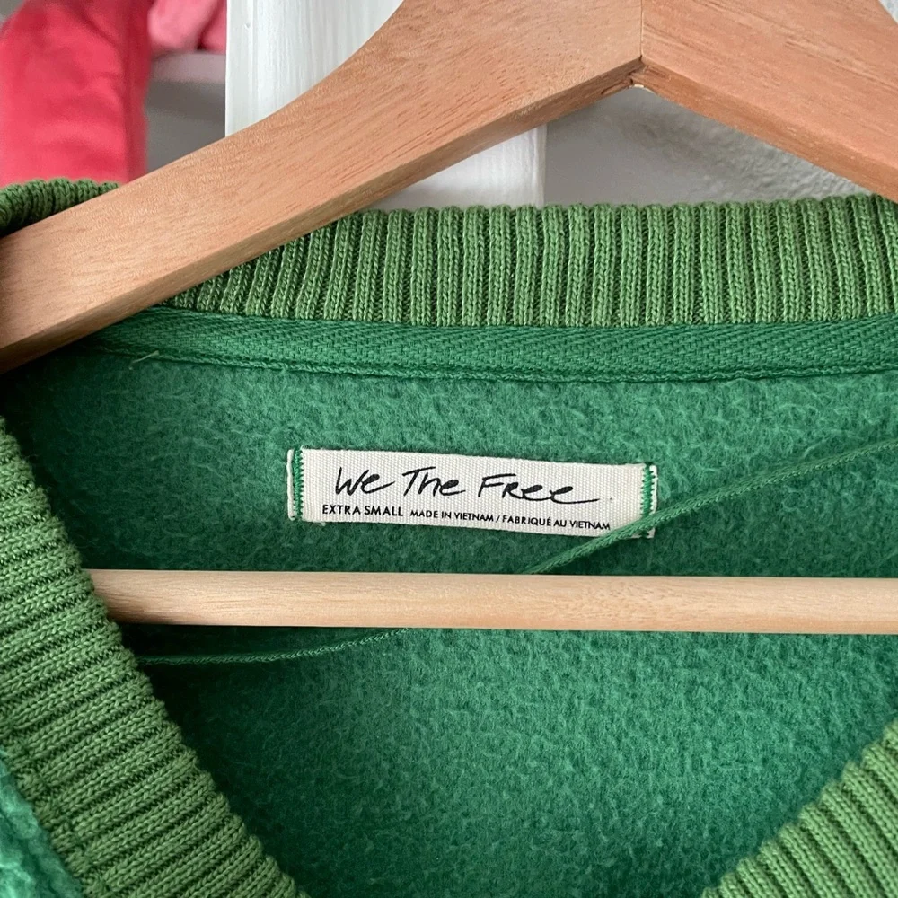 cozy camden sweatshirt - Picture 2 of 3